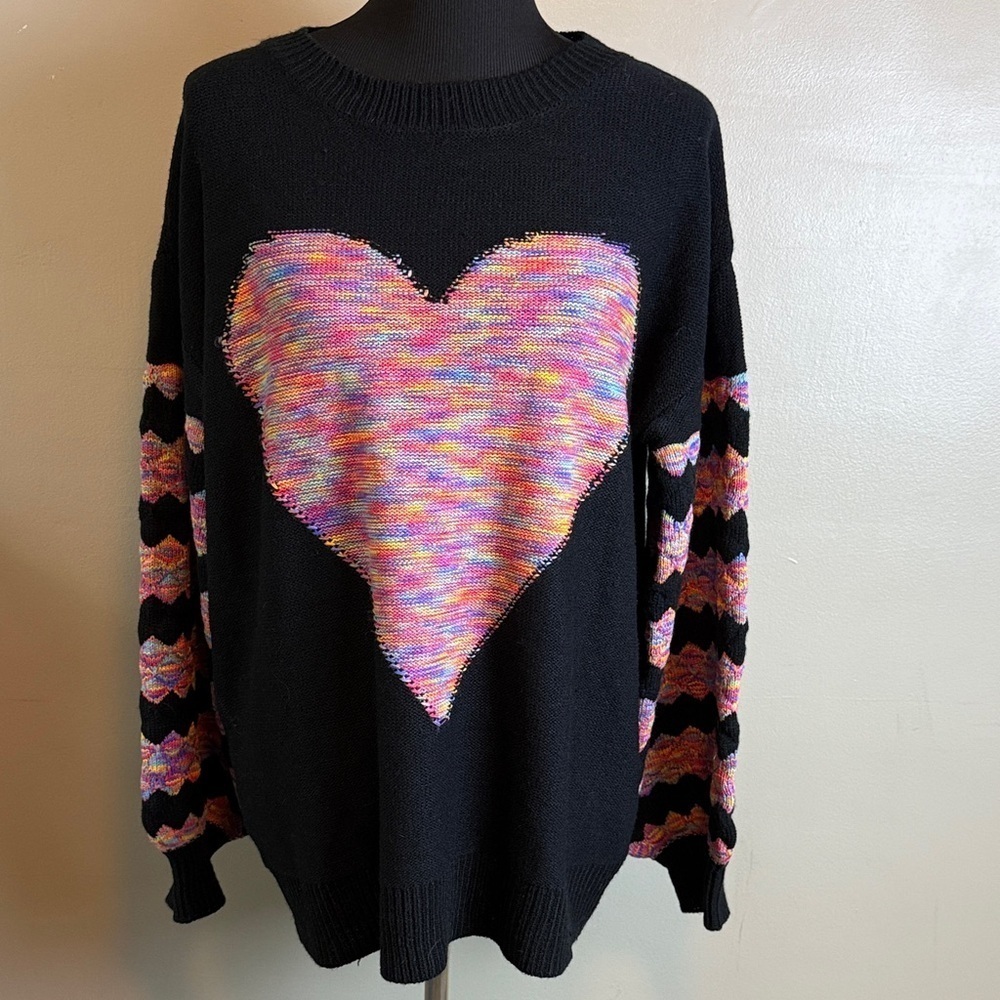 Bloomchic Black w Colorful Heart & Sleeves Pattern Sweater